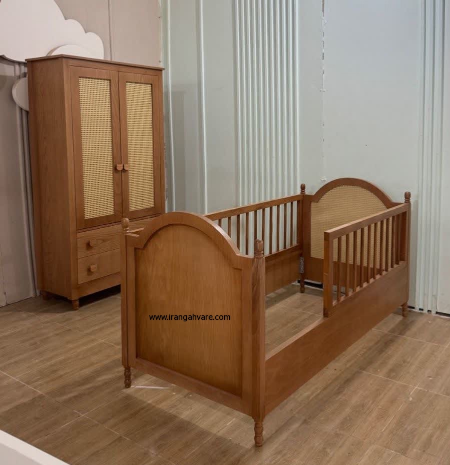 ست دو تیکه تخت نوجوان دو طرف تاج دار و کمد چوبی حصیری